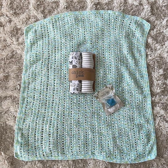 Baby gift bundle - Picture 1 of 7